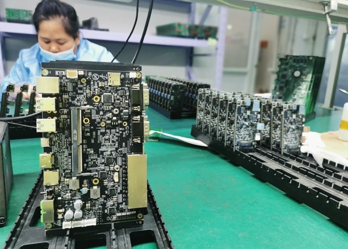 Black Fr4 Electronics Dip Assembled Pcb Smt สำหรับการควบคุมอุตสาหกรรม